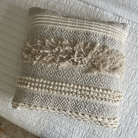 3 Neutral Accent Pillows - Picture 10 of 11